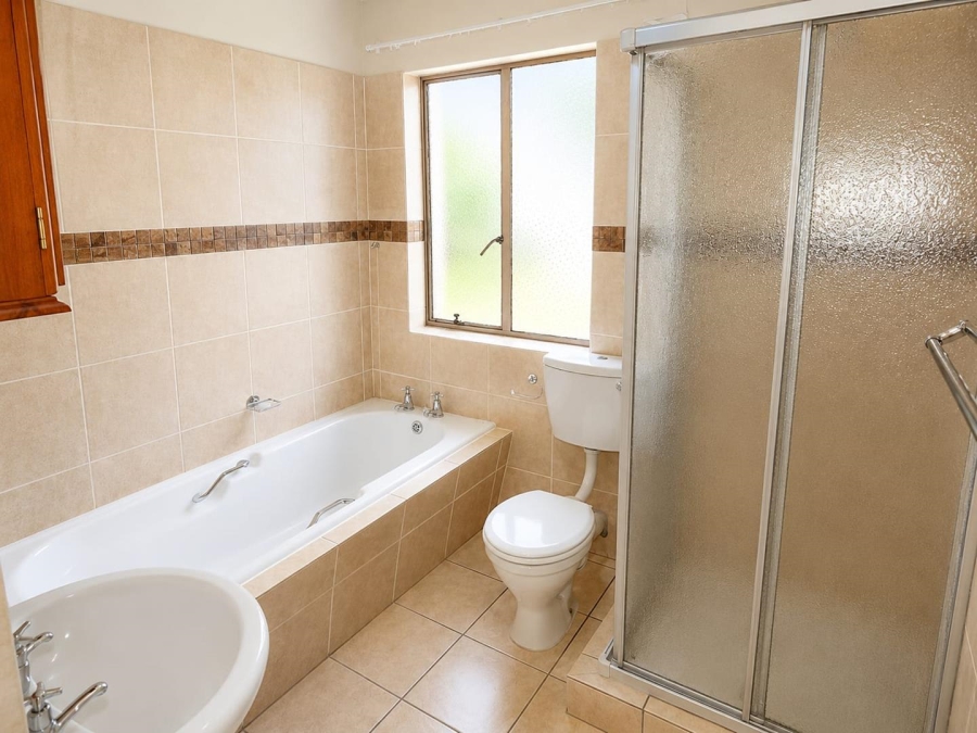 To Let 4 Bedroom Property for Rent in Fichardt Park Free State